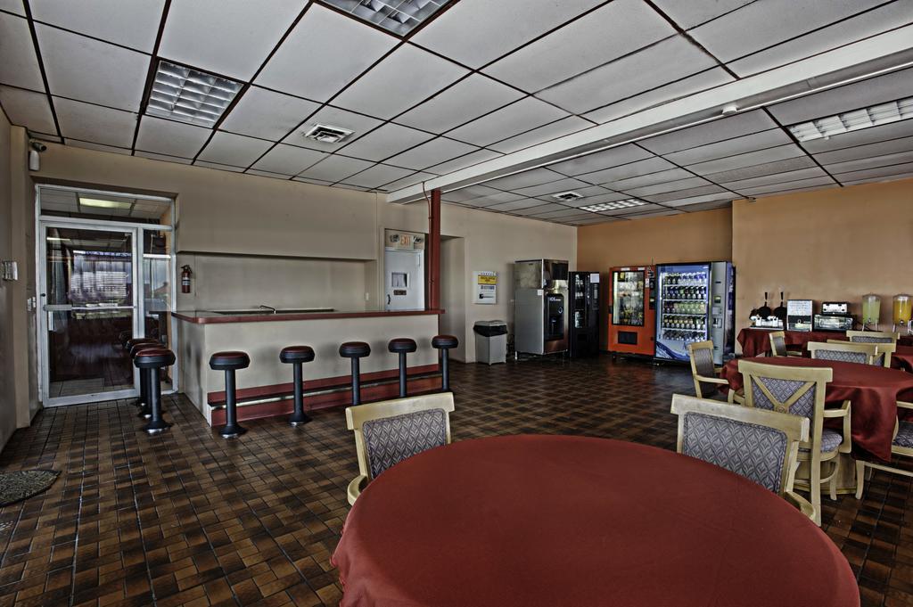 Bayview Inn And Suites Atlantic City Buitenkant foto