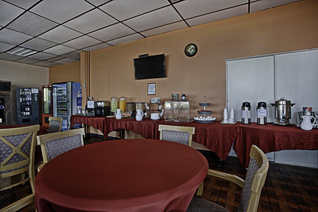Bayview Inn And Suites Atlantic City Buitenkant foto